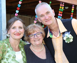 Hanna &
Mark, with Jennifer Cram, Brisbane Marriage Celebrant